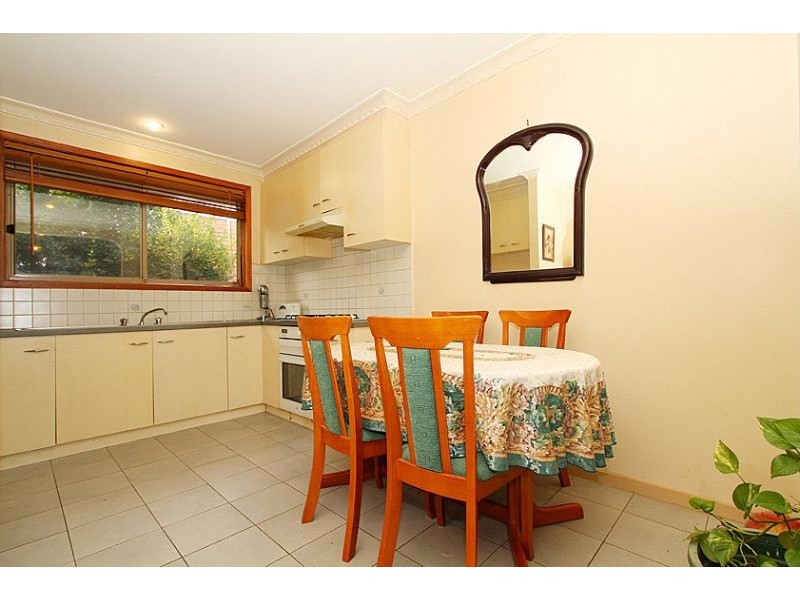 2/22 Sadie Street, Glenroy VIC 3046