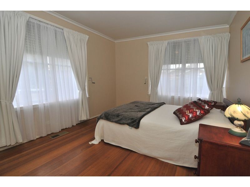5 Olinda Court, Broadmeadows VIC 3047
