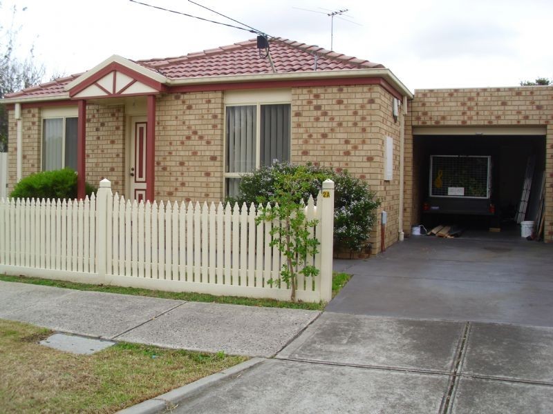 2a MacKinnon Street, Glenroy VIC 3046