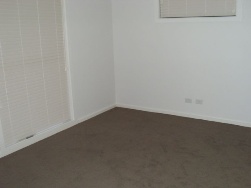 21 Gippsland Way, Craigieburn VIC 3064