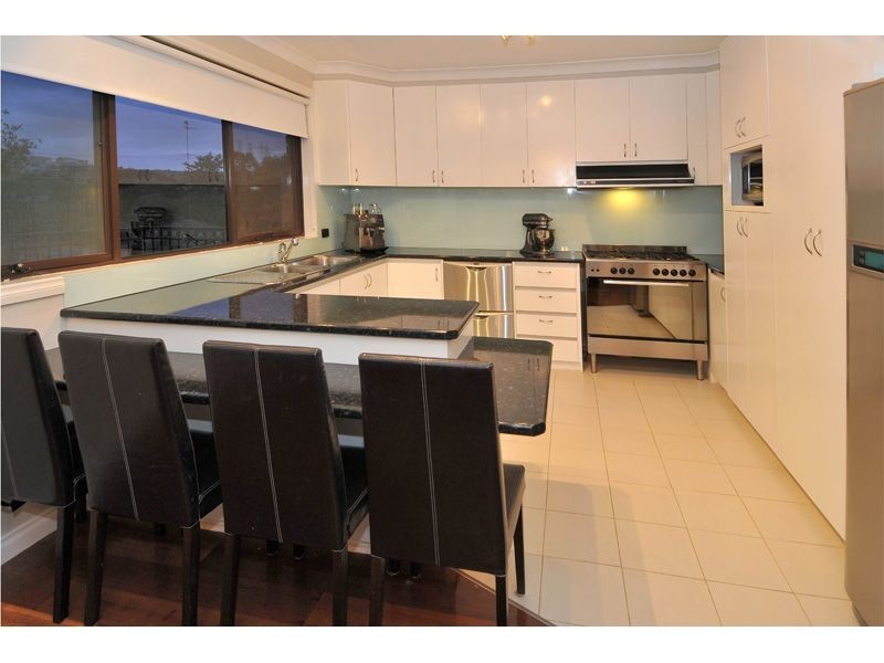 11 Cross Terrace, Glenroy VIC 3046