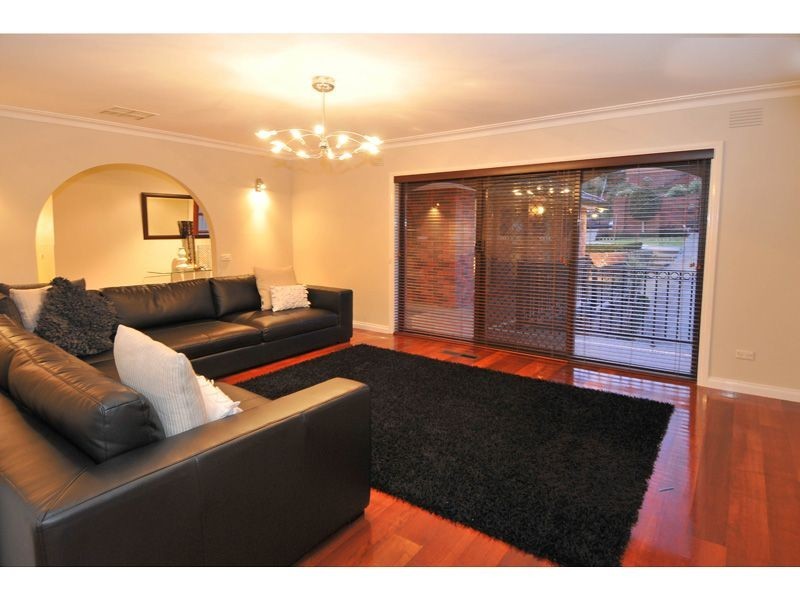 11 Cross Terrace, Glenroy VIC 3046