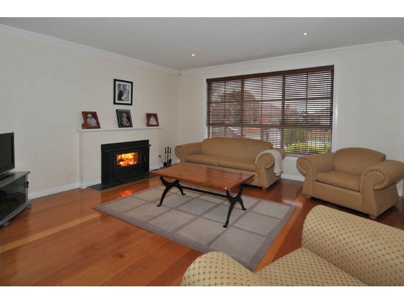 3 Regent Street, Hadfield VIC 3046
