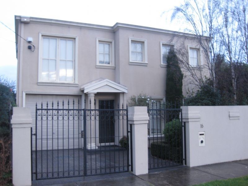 16 Collings Court, Pascoe Vale VIC 3044