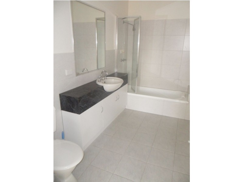 4/12 Murrell Street, Glenroy VIC 3046