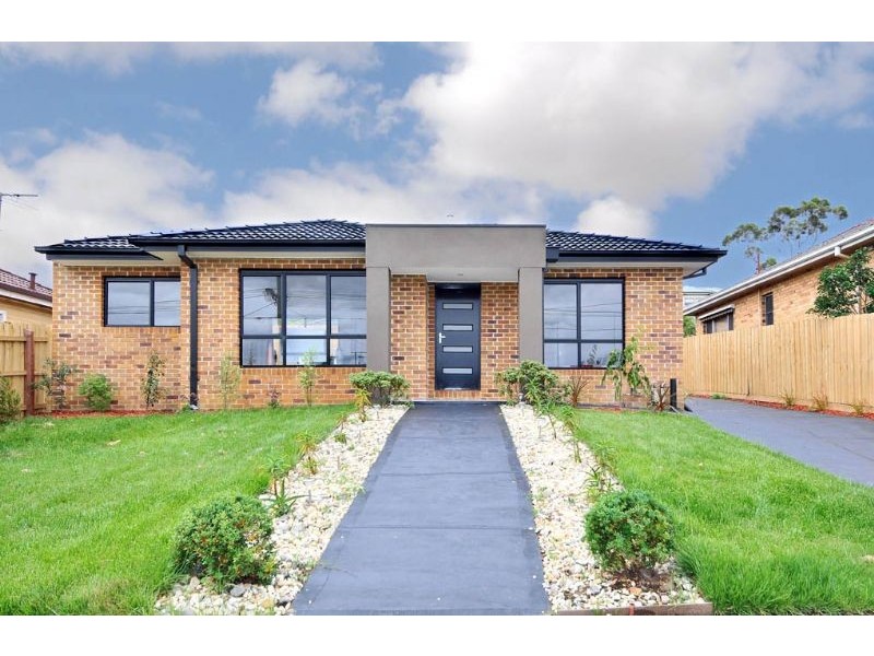 1/16 Winifred Street, Oak Park VIC 3046