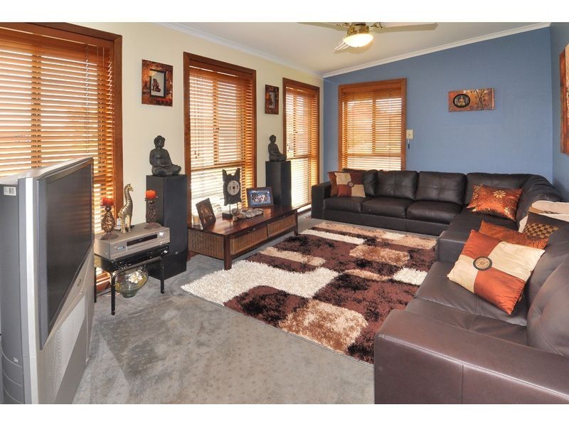 16 Hastings Crescent, Broadmeadows VIC 3047