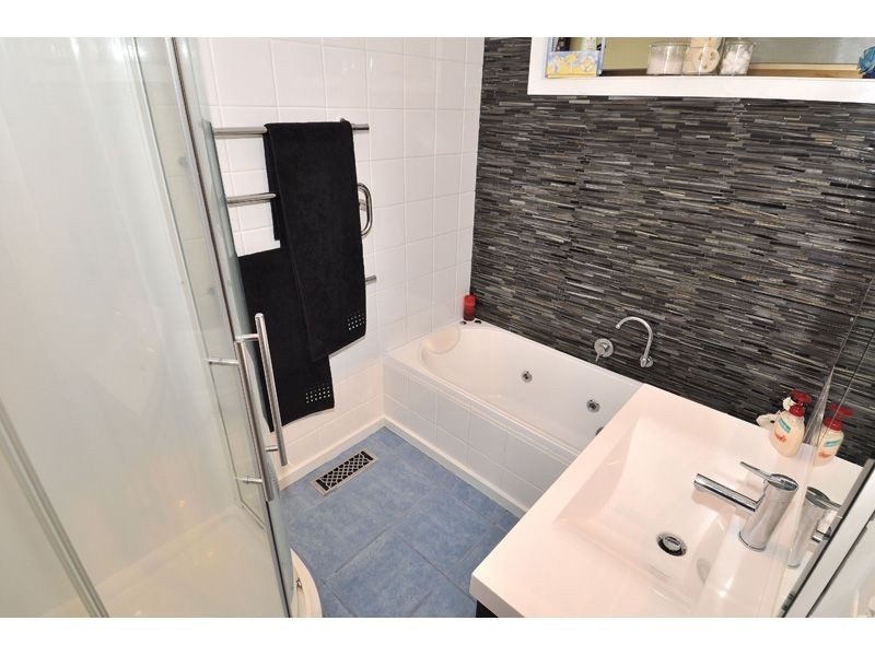 16 Hastings Crescent, Broadmeadows VIC 3047