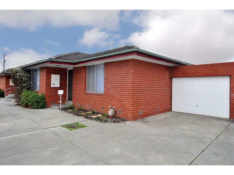 2/116 Middle Street, Hadfield VIC 3046