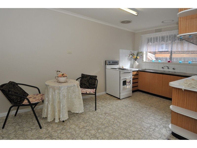 2/116 Middle Street, Hadfield VIC 3046