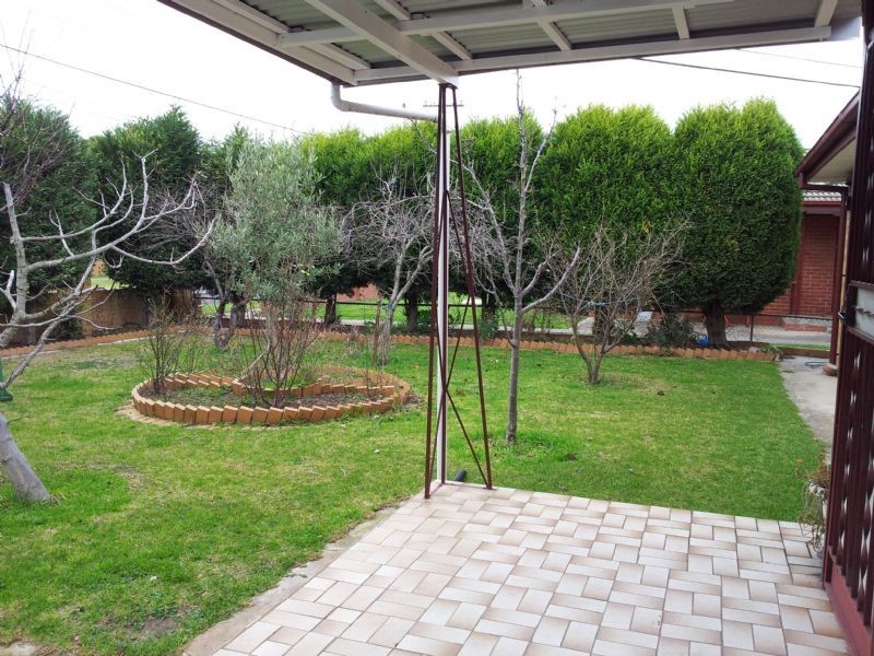 7 Avenel Street, Dallas VIC 3047