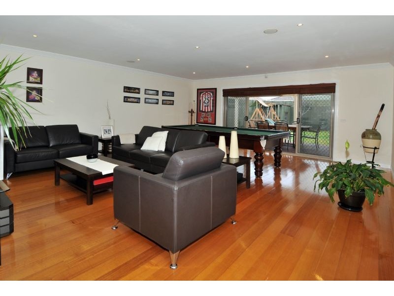 3 Regent Street, Glenroy VIC 3046