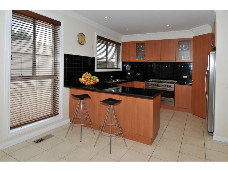 3 Regent Street, Glenroy VIC 3046