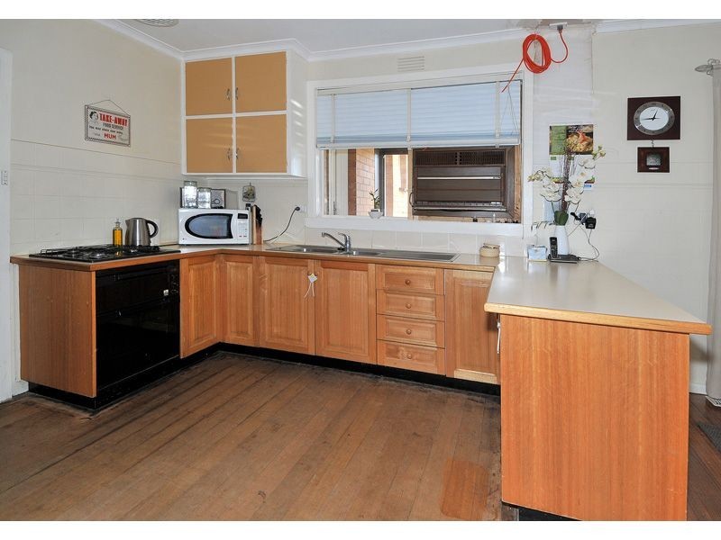 2 Thames Street, Hadfield VIC 3046