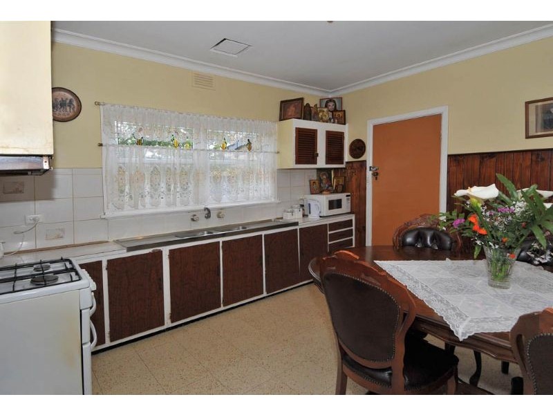 38 Acacia Street, Glenroy VIC 3046