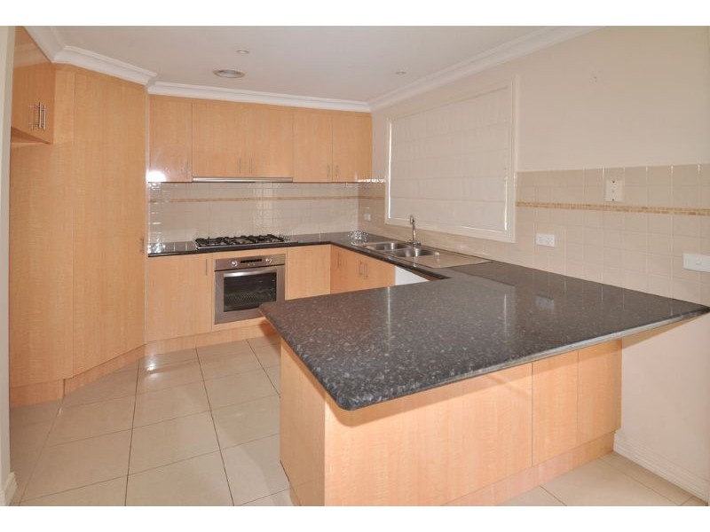 2/72 Maude Avenue, Glenroy VIC 3046