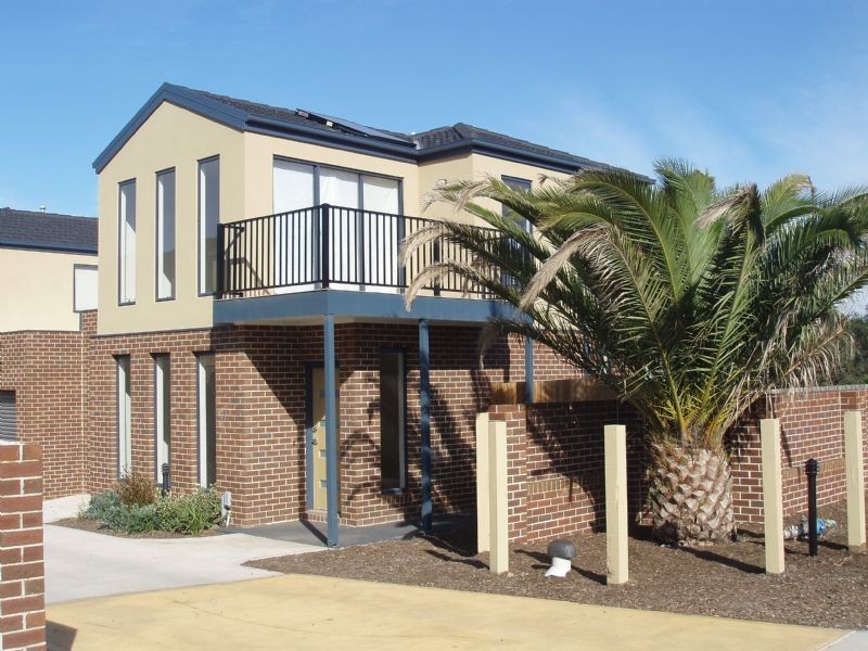 2/213 – 215 Camp Road, Broadmeadows VIC 3047