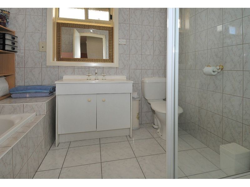 65 Maude Avenue, Glenroy VIC 3046