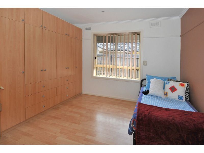 65 Maude Avenue, Glenroy VIC 3046