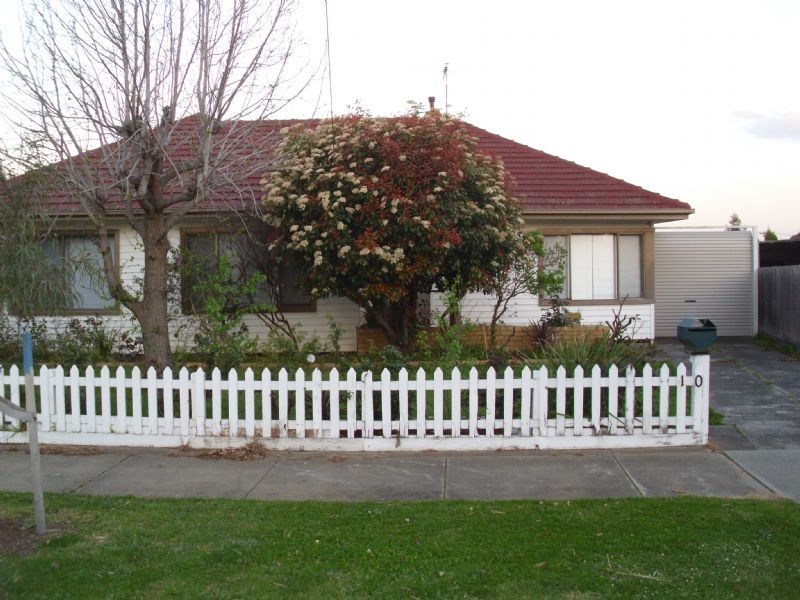 10 Ledger Avenue, Fawkner VIC 3060
