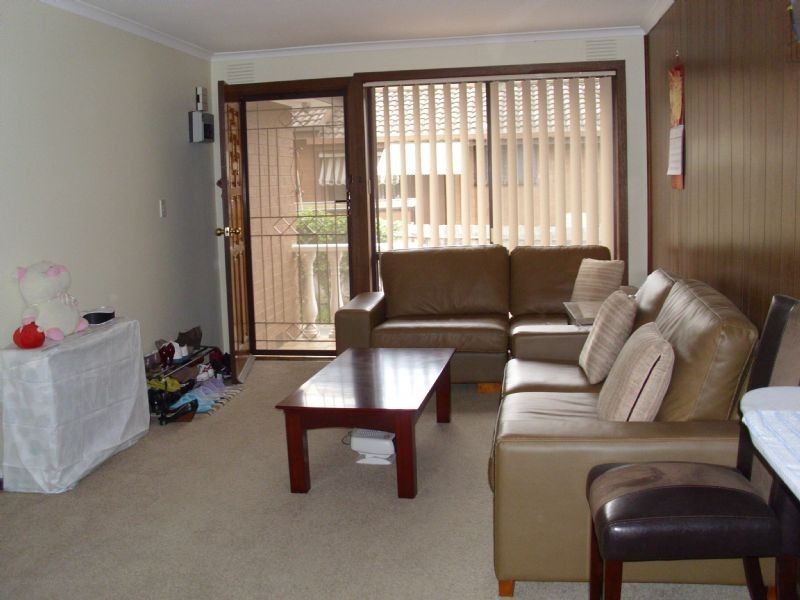 2/24 Grandview Street, Glenroy VIC 3046