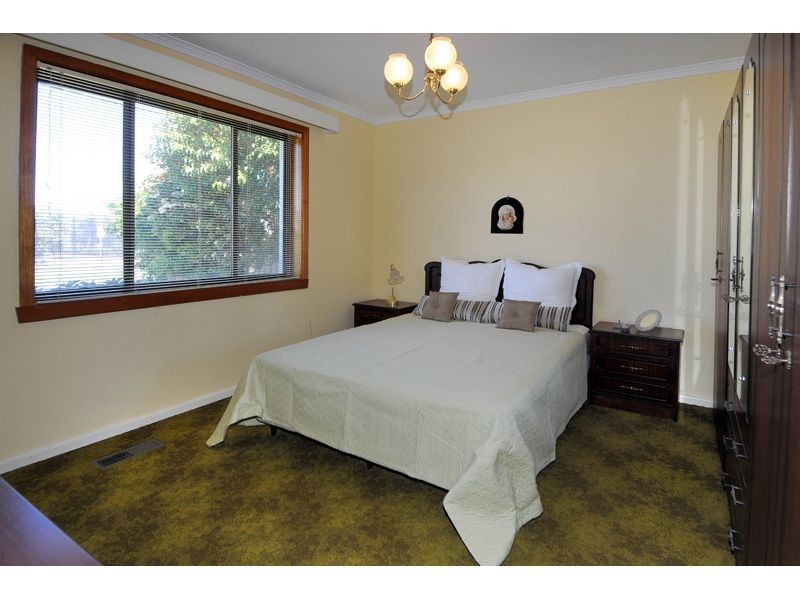 22 Pengana Avenue, Glenroy VIC 3046