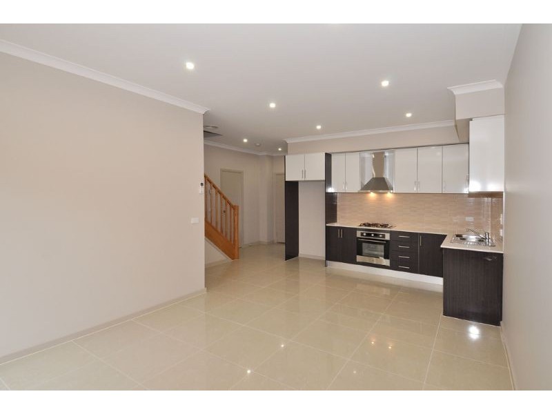 3/114 Hilton Street, Glenroy VIC 3046