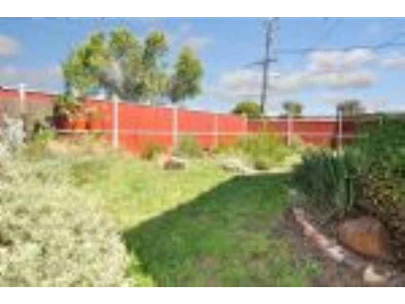 10 Freda Street, Broadmeadows VIC 3047