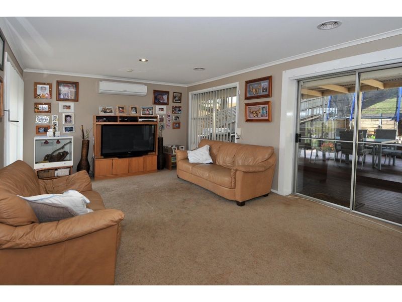 106 Ripplebrook Drive, Broadmeadows VIC 3047