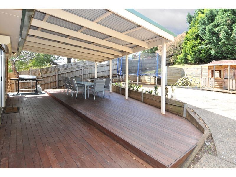 106 Ripplebrook Drive, Broadmeadows VIC 3047