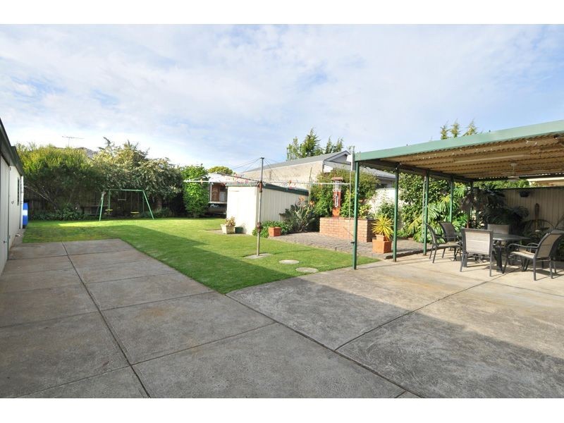 136 Evell Street, Glenroy VIC 3046