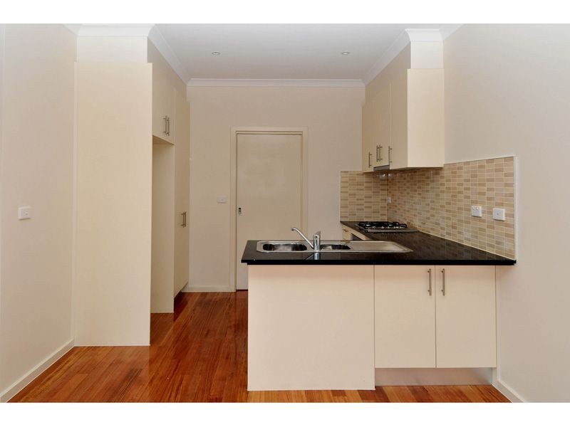 1/5 Cosmos Street, Glenroy VIC 3046