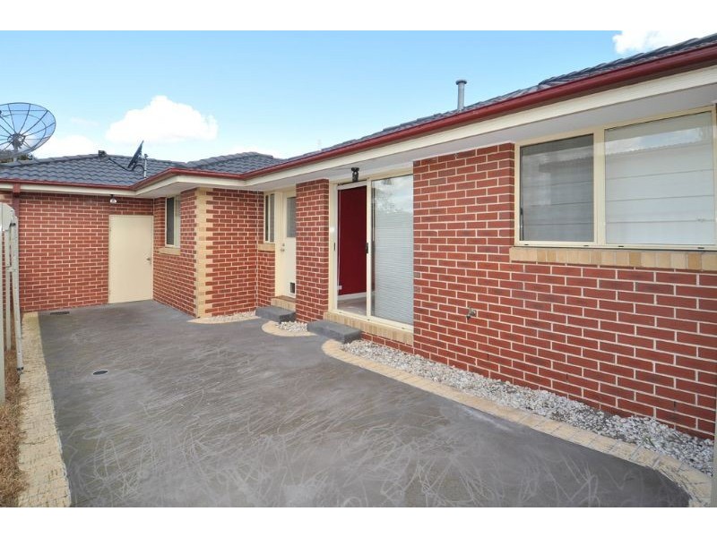 2/72 Maude Avenue, Glenroy VIC 3046