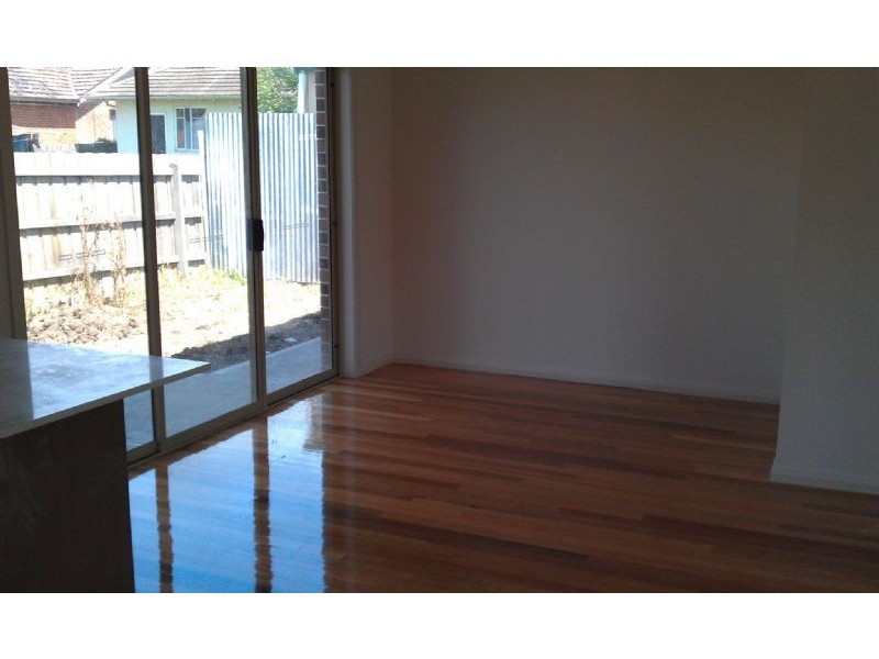 1/25 Ortolan Avenue, Broadmeadows VIC 3047