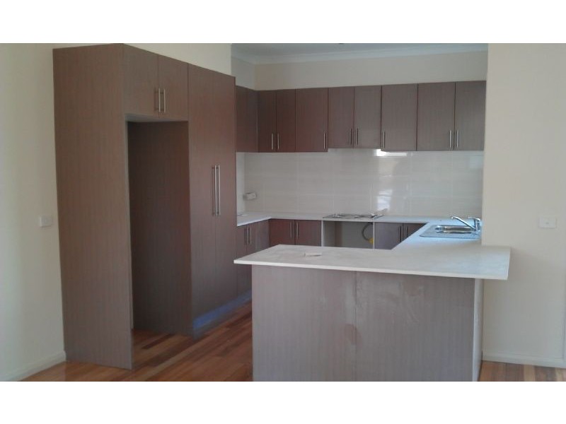 1/25 Ortolan Avenue, Broadmeadows VIC 3047