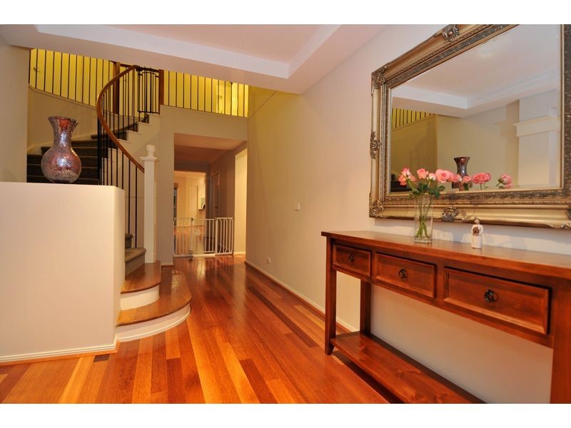 9 Apsley Street, Glenroy VIC 3046