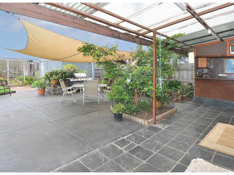 4 Bicknell Court, Broadmeadows VIC 3047