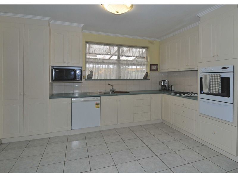 4 Bicknell Court, Broadmeadows VIC 3047