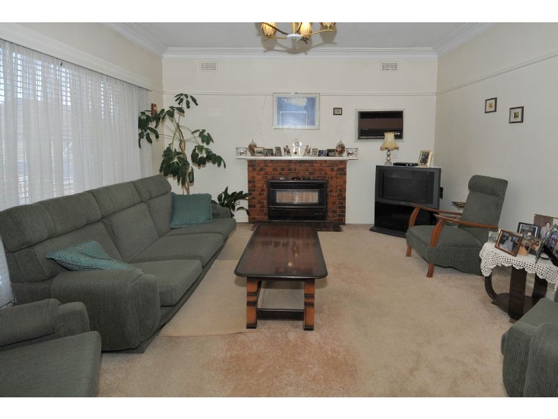 186 Melbourne Avenue, Glenroy VIC 3046