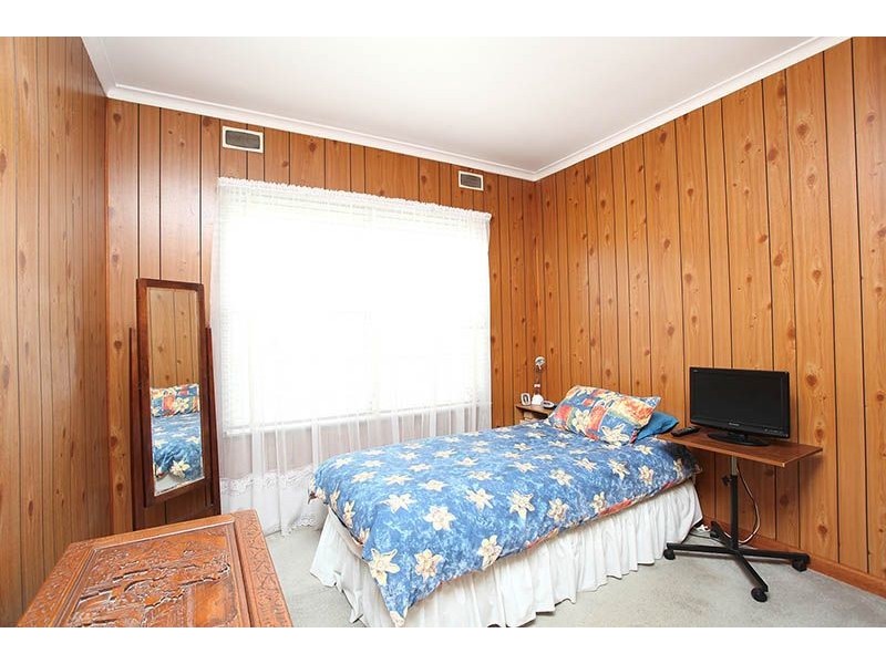 37 Gosford Crescent, Broadmeadows VIC 3047