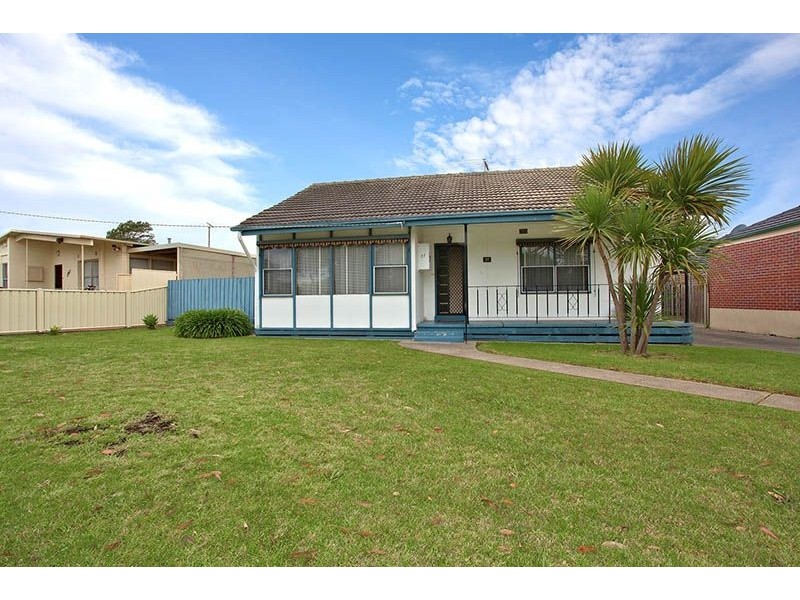 37 Gosford Crescent, Broadmeadows VIC 3047