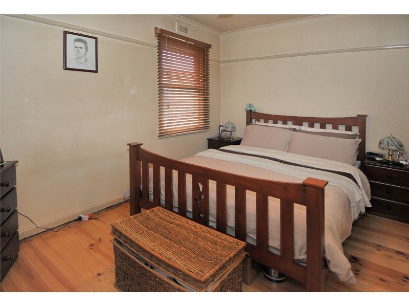 40 View Street, Glenroy VIC 3046