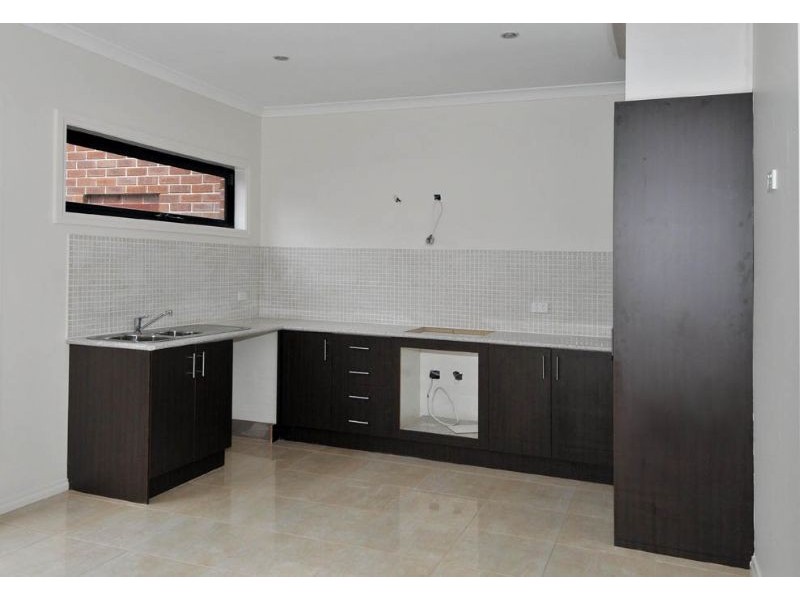 1/51 Hilda Street, Glenroy VIC 3046