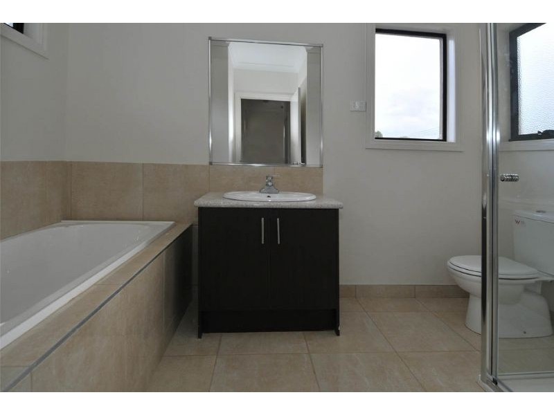 2/51 Hilda Street, Glenroy VIC 3046