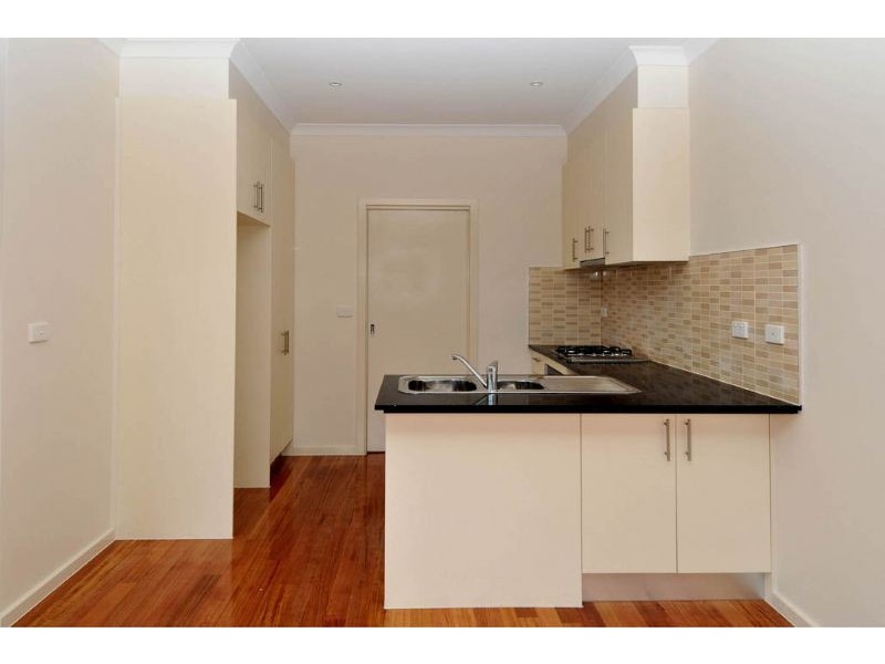 1/5 Cosmos Street, Glenroy VIC 3046