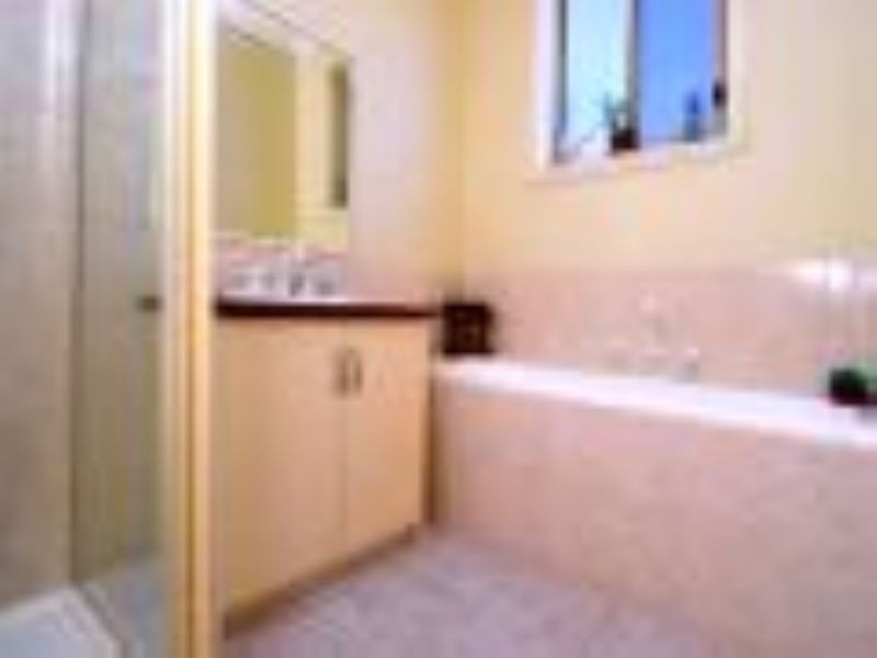 15 Terang Street, Dallas VIC 3047