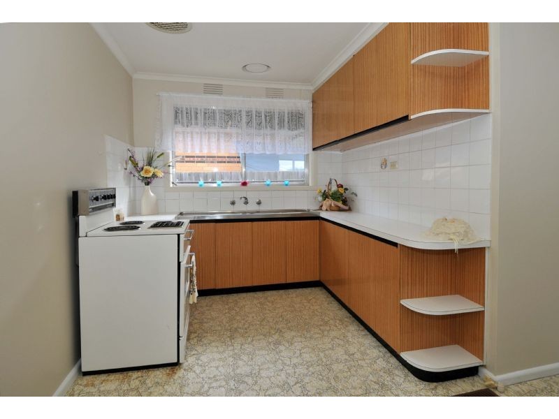 2/116-118 Middle Street, Hadfield VIC 3046