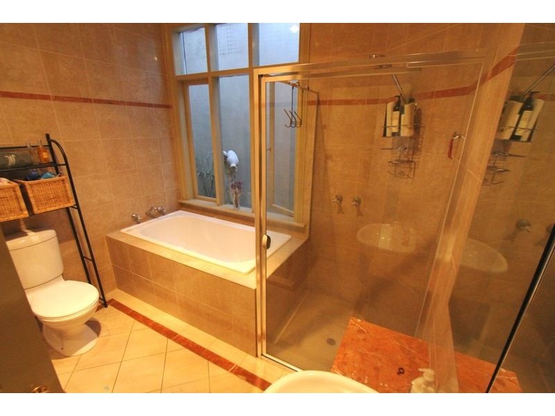 8 Duke Street, Windsor VIC 3181