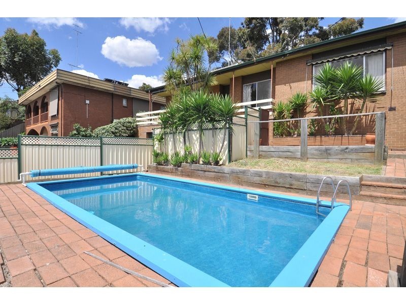 28 Centre Way, Glenroy VIC 3046