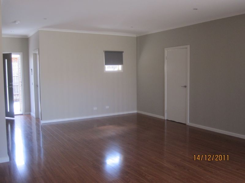 3/44 Gladstone Parade, Glenroy VIC 3046